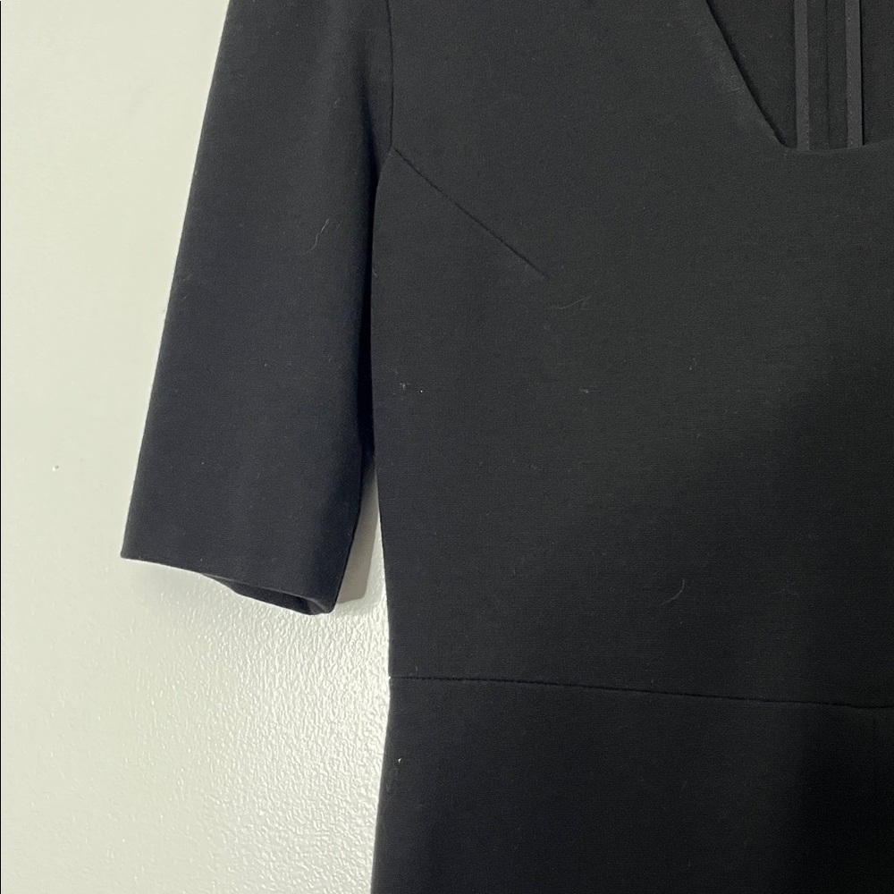 Diane Von Furstenberg Black V- Neck Midi Sheath Dress w/ Front Center Slit Sz 2 - Picture 3 of 8